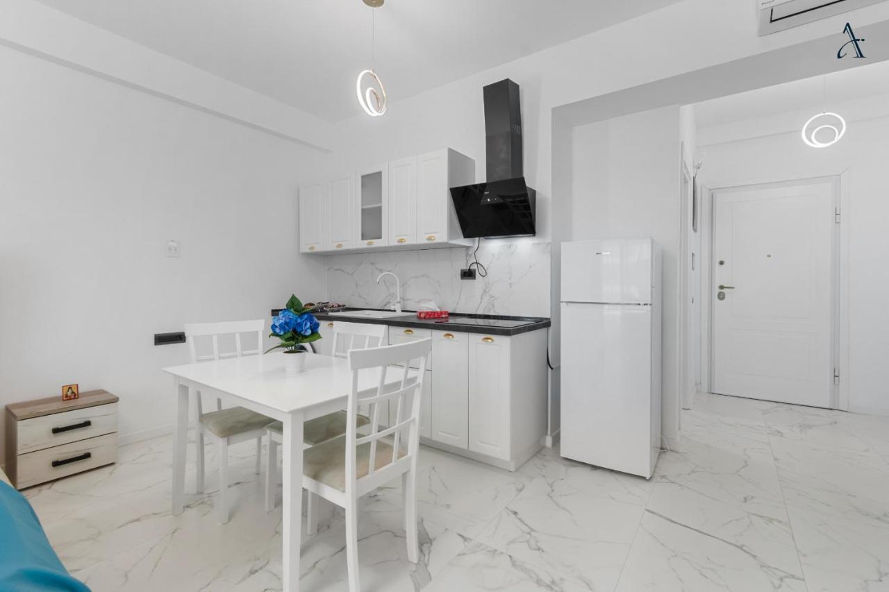 Rentforcomfort Saint George Studio & Sea View Mamaia Buitenkant foto